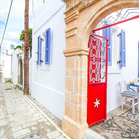 The Red Door In Koskinou Koskinou  Dış mekan fotoğraf